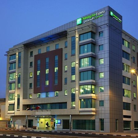 Holiday Inn Express Dubai Jumeirah, An Ihg Hotel Exterior foto