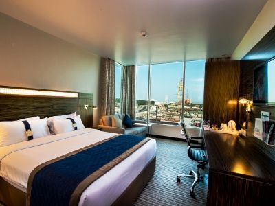 Holiday Inn Express Dubai Jumeirah, An Ihg Hotel Exterior foto